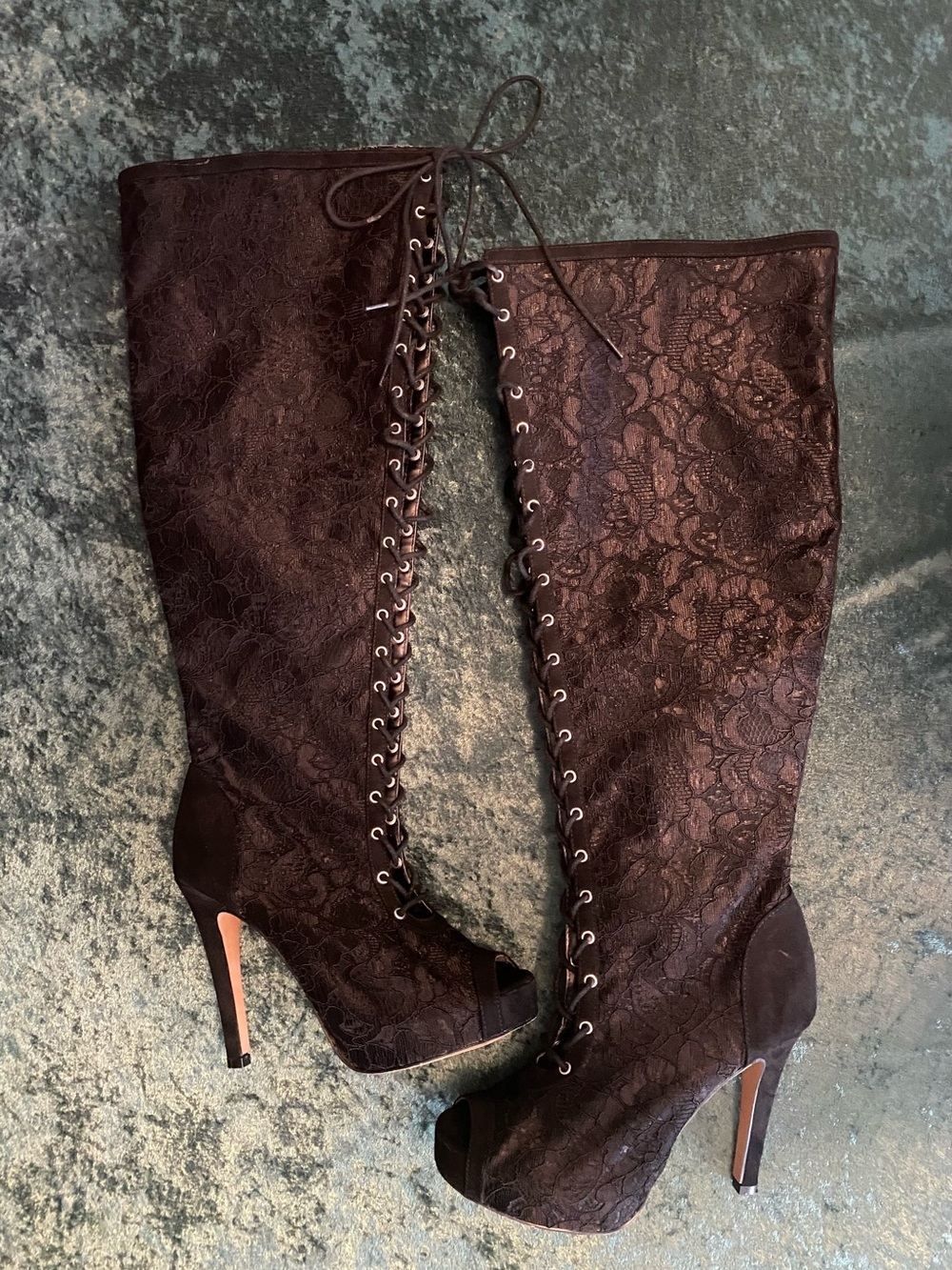 Torrid Black Lace Knee-High Lace-Up Platform  Boots size 8